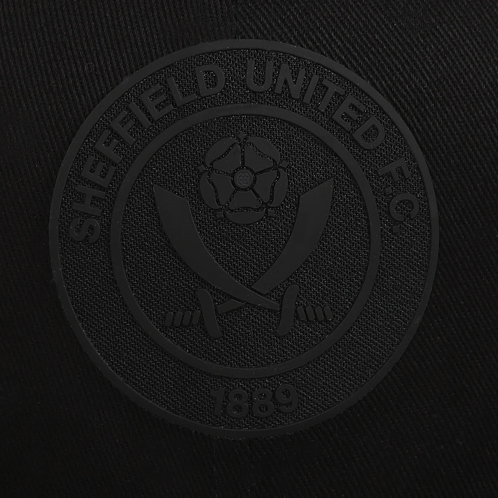 New Era 9FIFTY Rubber Crest Cap 4 New Era 9FIFTY Rubber Crest Cap - Image 2