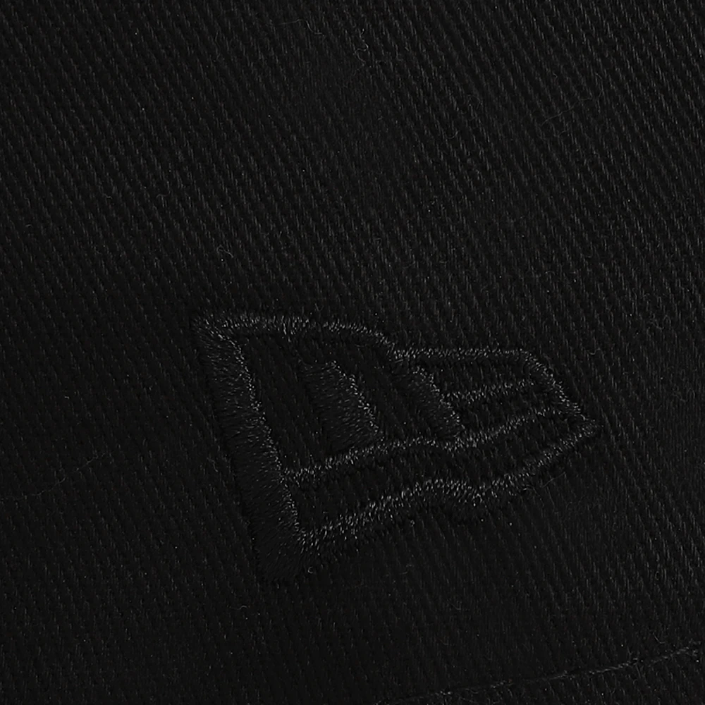 New Era 9FIFTY Rubber Crest Cap 3 New Era 9FIFTY Rubber Crest Cap