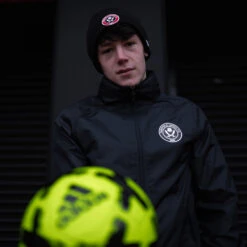 New Era Cuff Knit Black Beanie