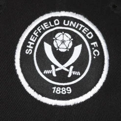 Crest New Era 940 Cap Black -Club Sport Wear Shop 4848