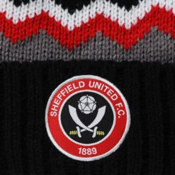 Club Chunky Knit Bobble Hat -Club Sport Wear Shop 6011