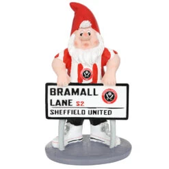 Street Sign Gnome -Club Sport Wear Shop 6182 39