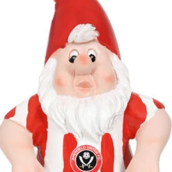 Street Sign Gnome -Club Sport Wear Shop 7112